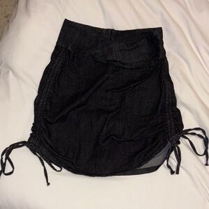 SHEIN Black Midi Skirt